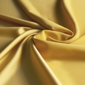 Crepé satén espandex amarillo